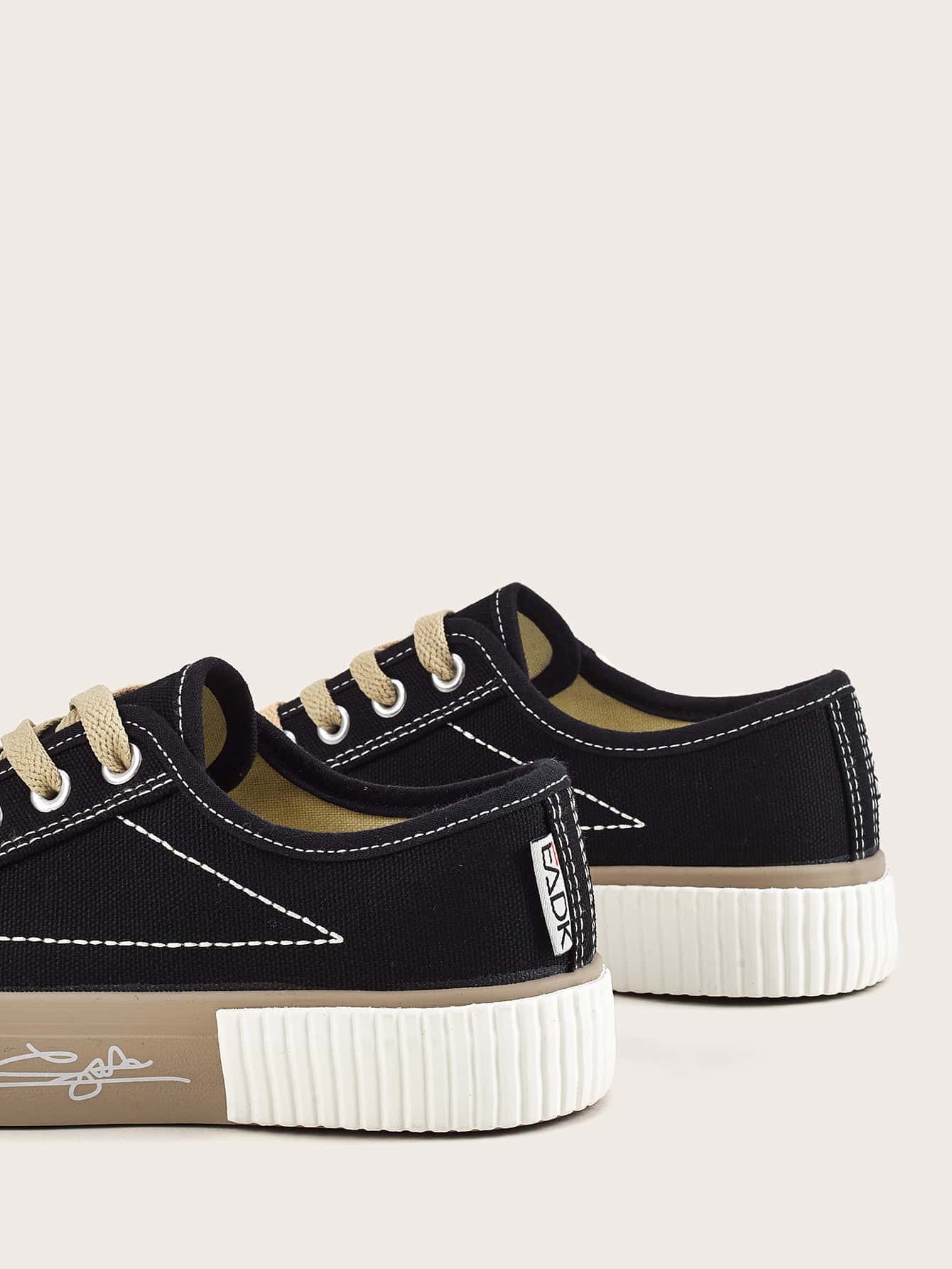 Low Top  Wide Fit  Canvas Sneakers  - Black - FD ⚡
