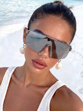 Oversized Fashion Silver Mirrored Sports Glasses