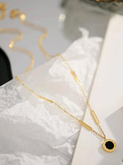 1pc Stainless Steel Roman Numerals Detail Round Charm Necklace