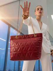 Geometric Pattern Quilted Zip Closure Chain Tote Bag - Red