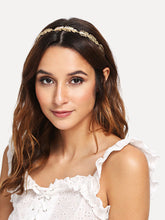 Metal Palm Decorated Headband - EC - TheTreasureBox.pk