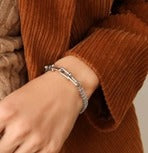 Silver Rhinestone Engraved Bracelet - FD ⚡