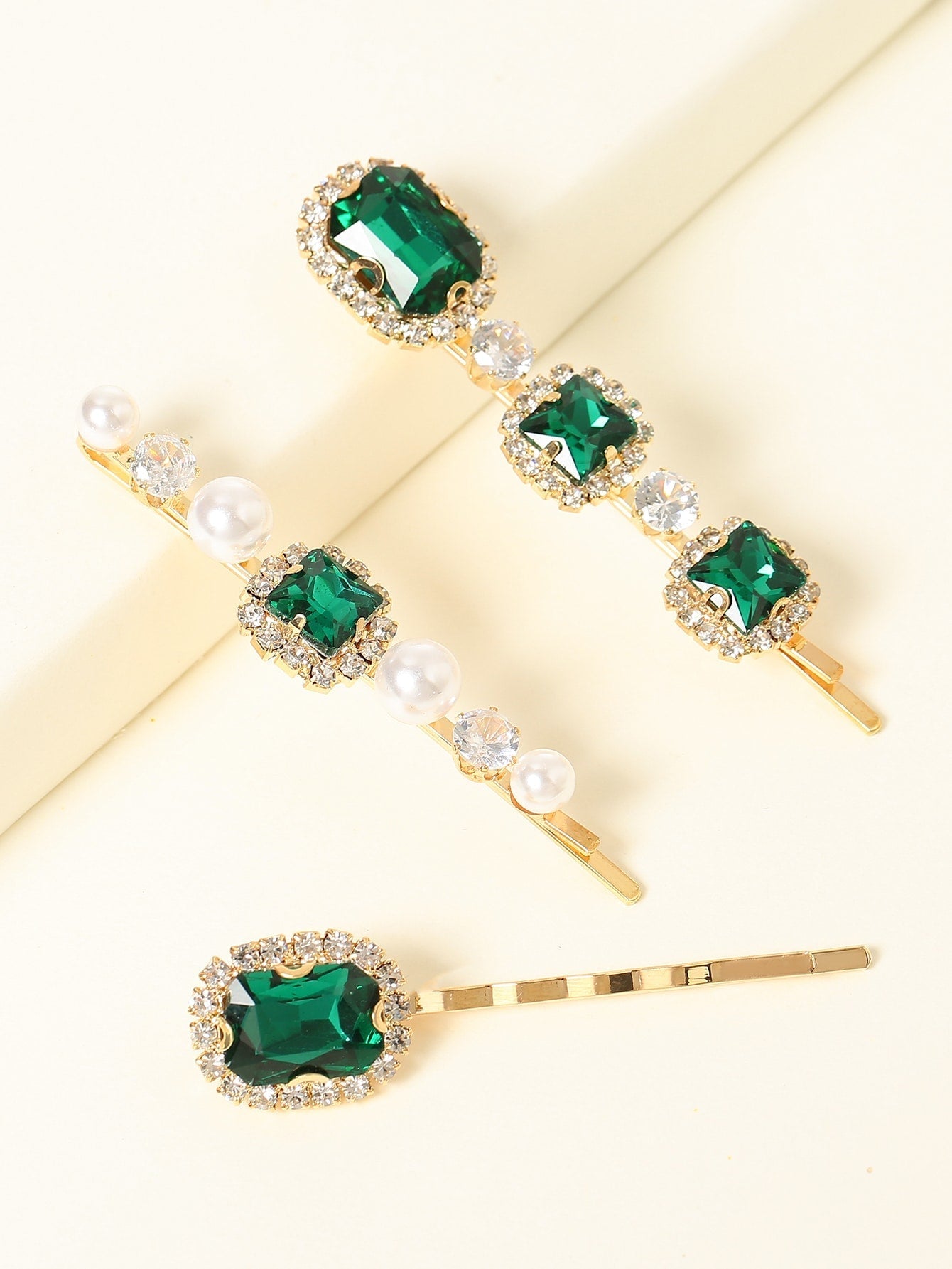 3pcs Gemstone Engraved Hair Clip - EC - TheTreasureBox.pk