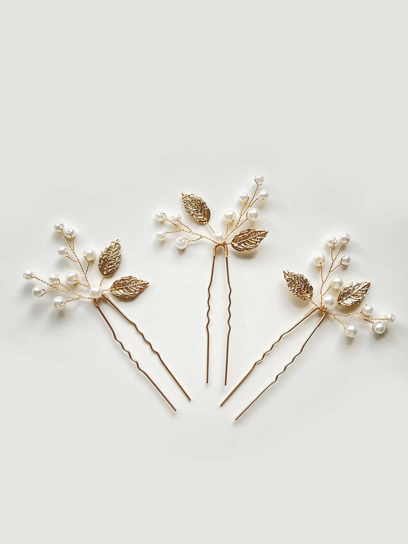 3pcs-faux-pearl-leaf-decor-hair-pin- FD ⚡