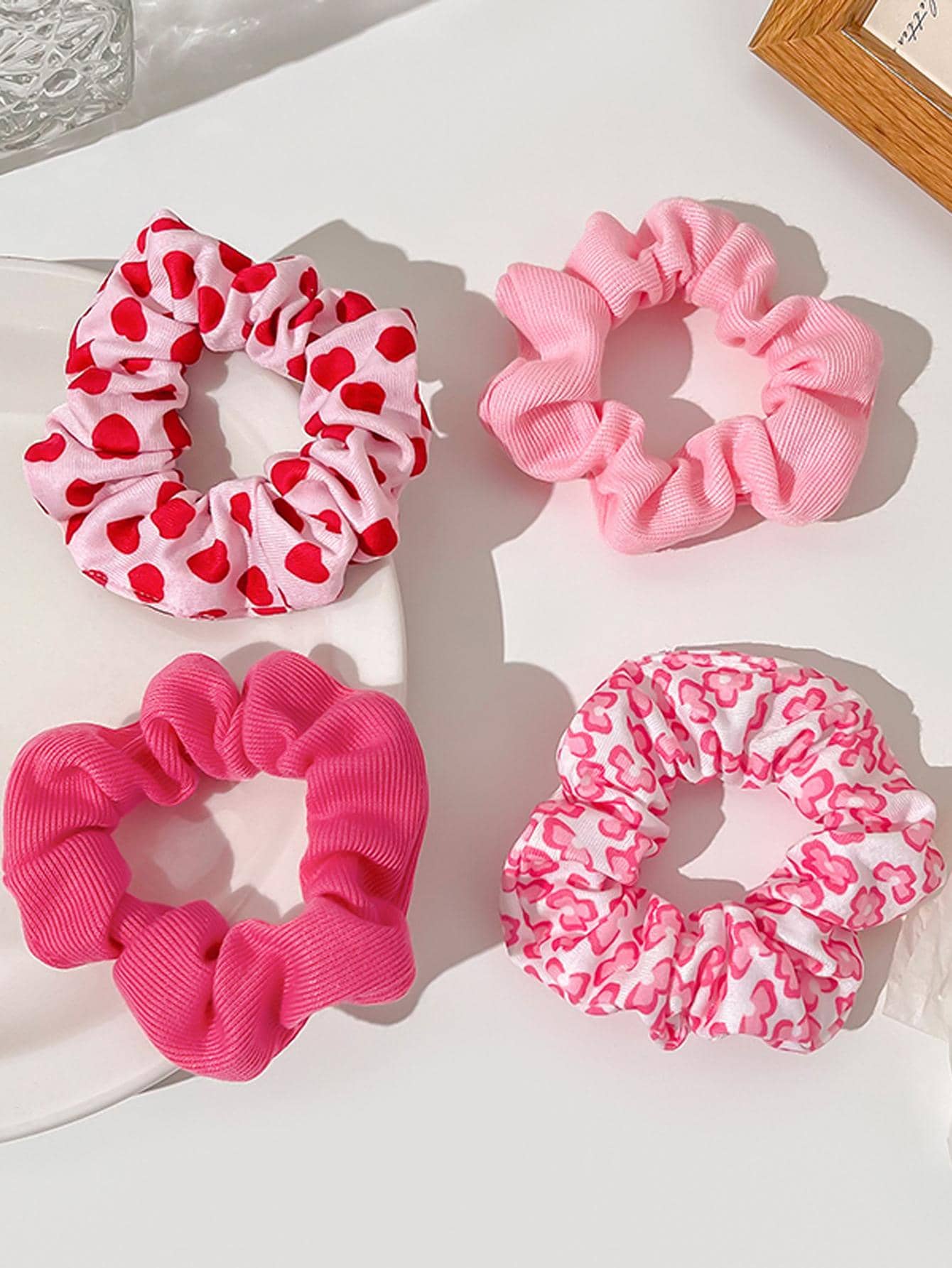 4Pcs Pink Heart Knitted Hair Scrunchies