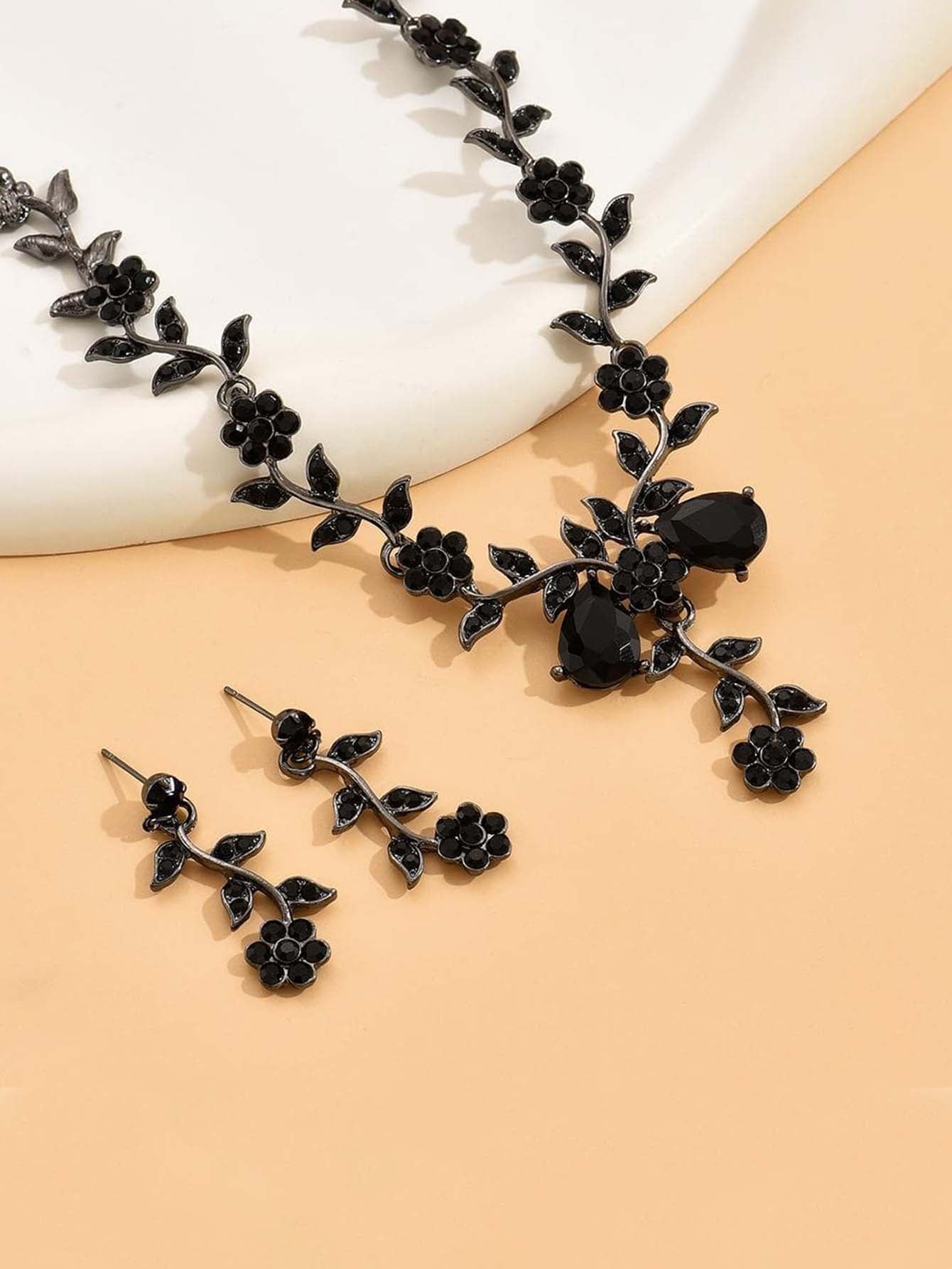 Rhinestone Flower Decor Jewelry Set - Black - FD ⚡
