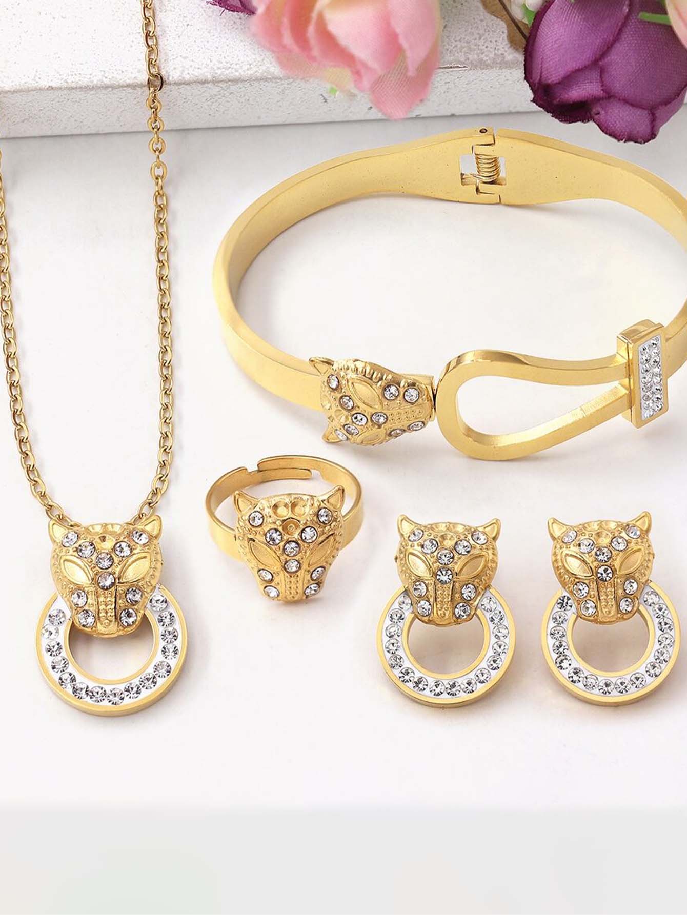 1set Rhinestone decor leopard necklace, bracelet, earrings & ring jewelry set - Gold