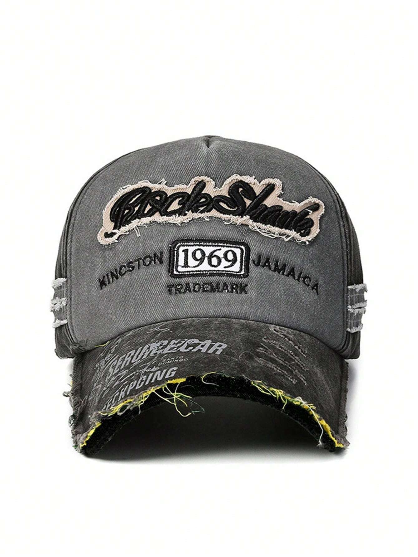 A Vintage Distressed Washed-Out Hole Casual Baseball Cap