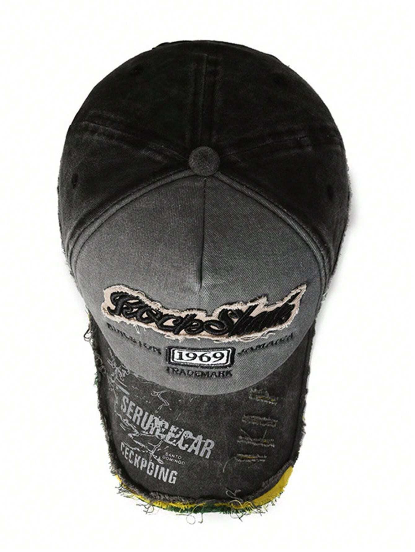 A Vintage Distressed Washed-Out Hole Casual Baseball Cap