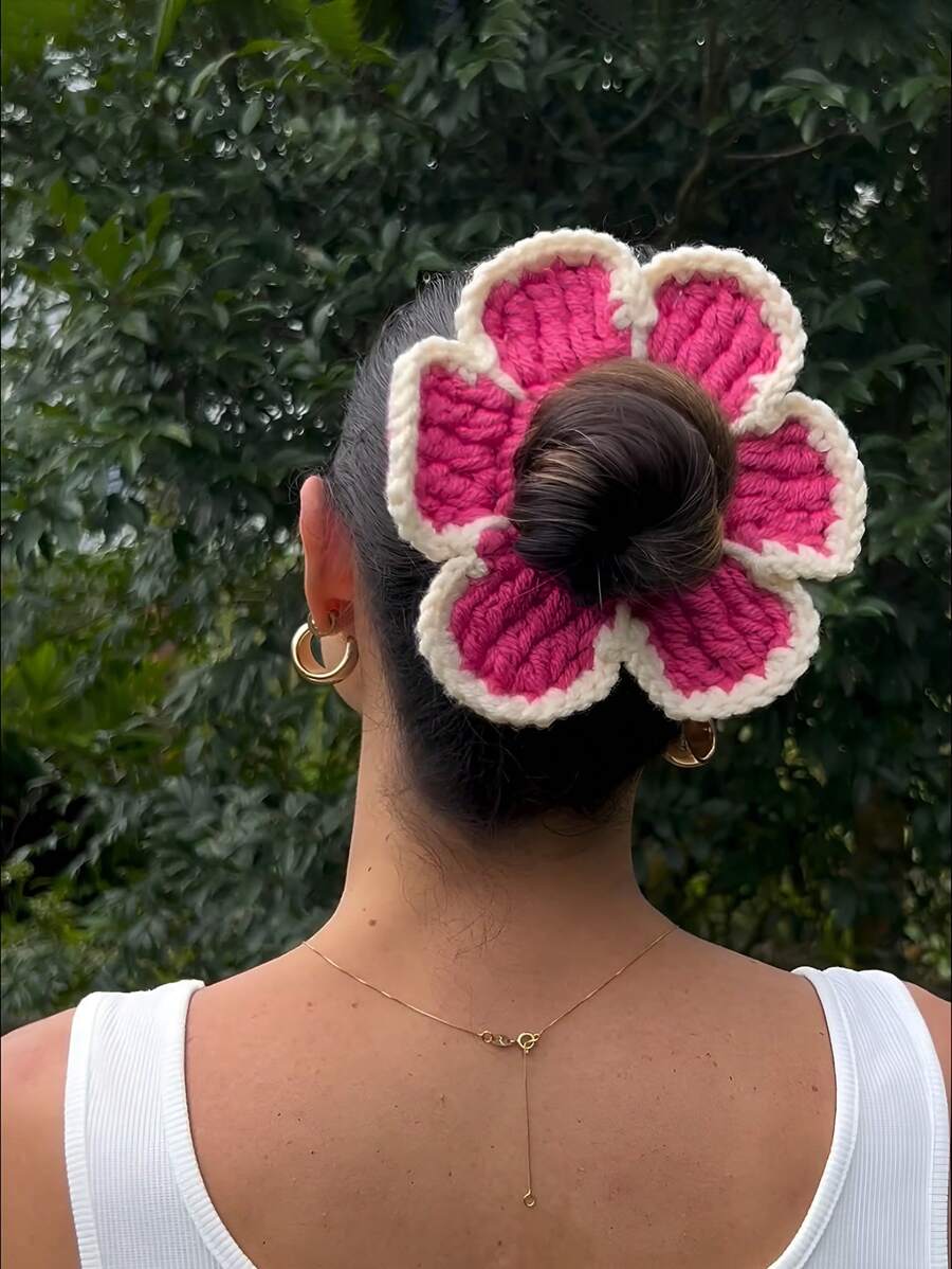 1pc Handmade Floral Scrunchie - www.thetreasurebox.me