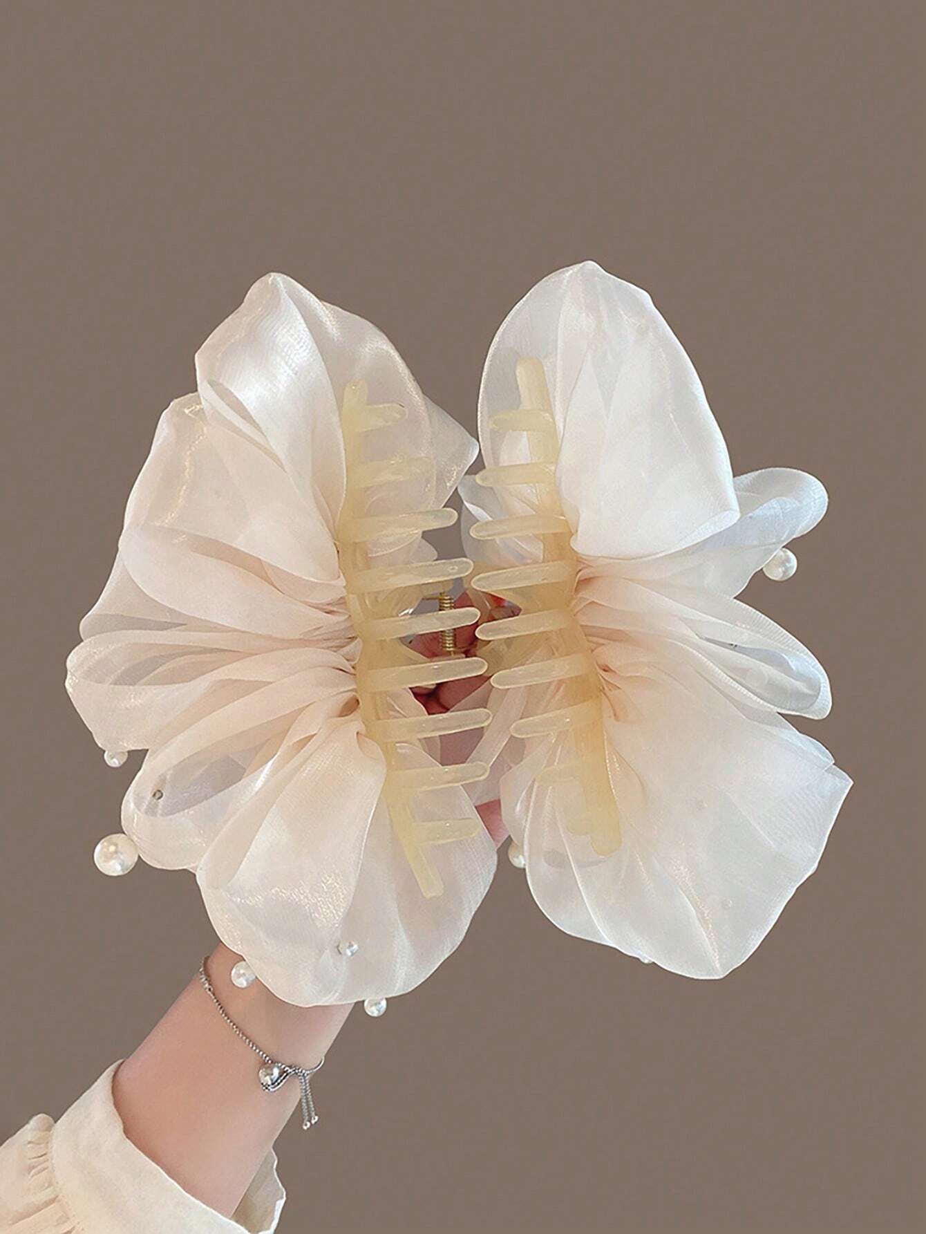 1pc Large Double-Sided Cloud-Shaped Faux Pearl Bow Hair Claw