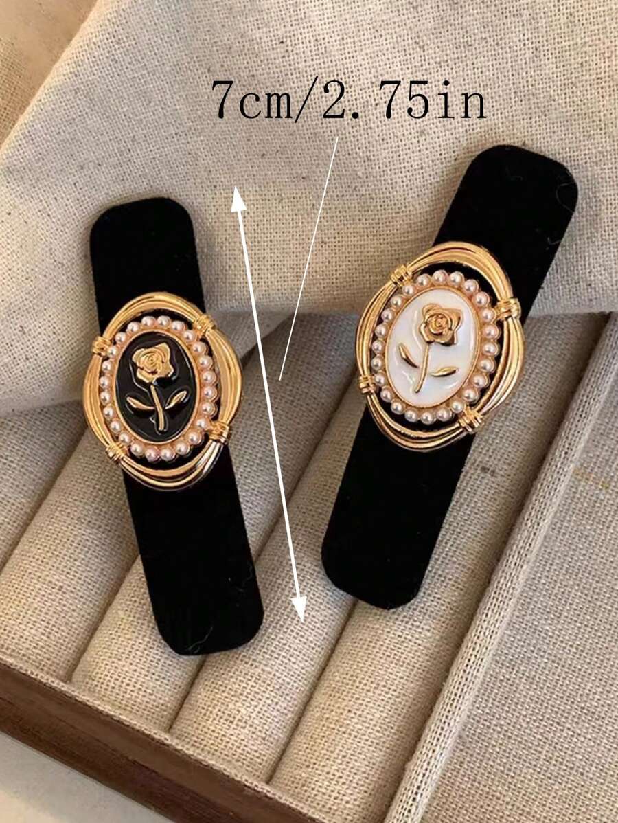 2pcs Floral Print Rose Style Pearl Velvet Casual Hair Clip