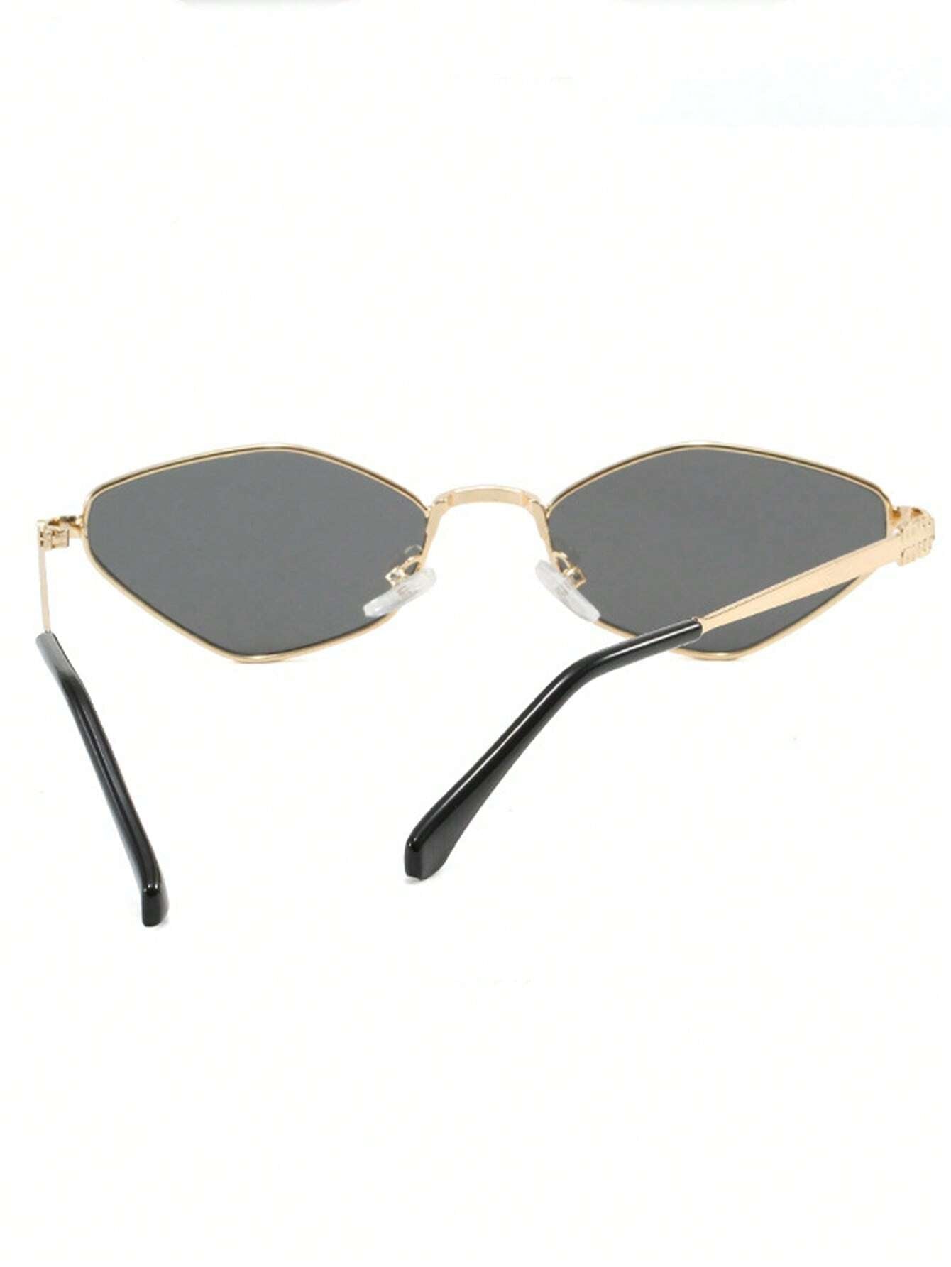 1pc Y2K Diamond-Shaped Metal Frame Glasses