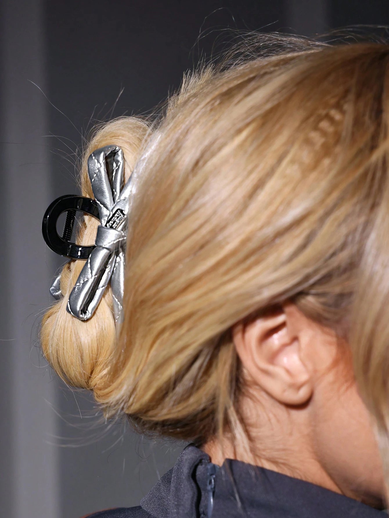 2pc Quilted Bow Hair Clip Set For Hair Styling