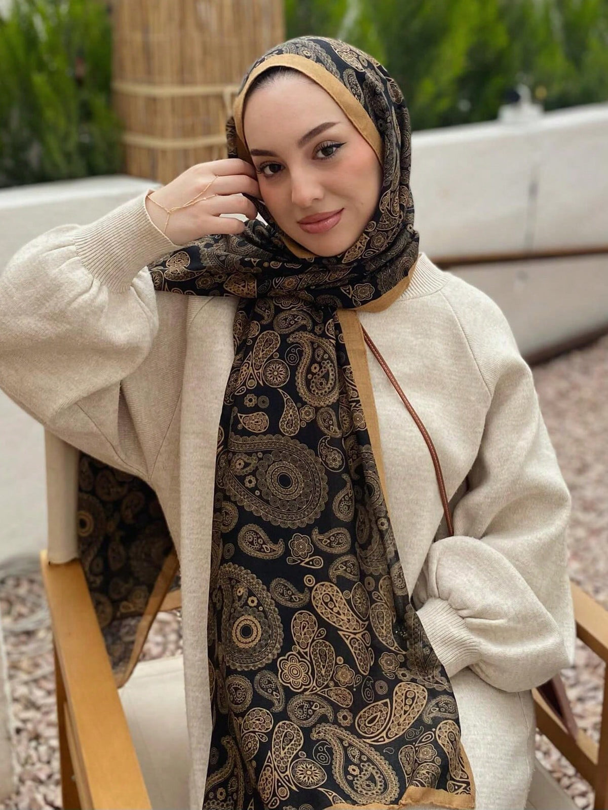1pc Hijab Vintage Paisley Floral Print Linen Feel Long Shawl