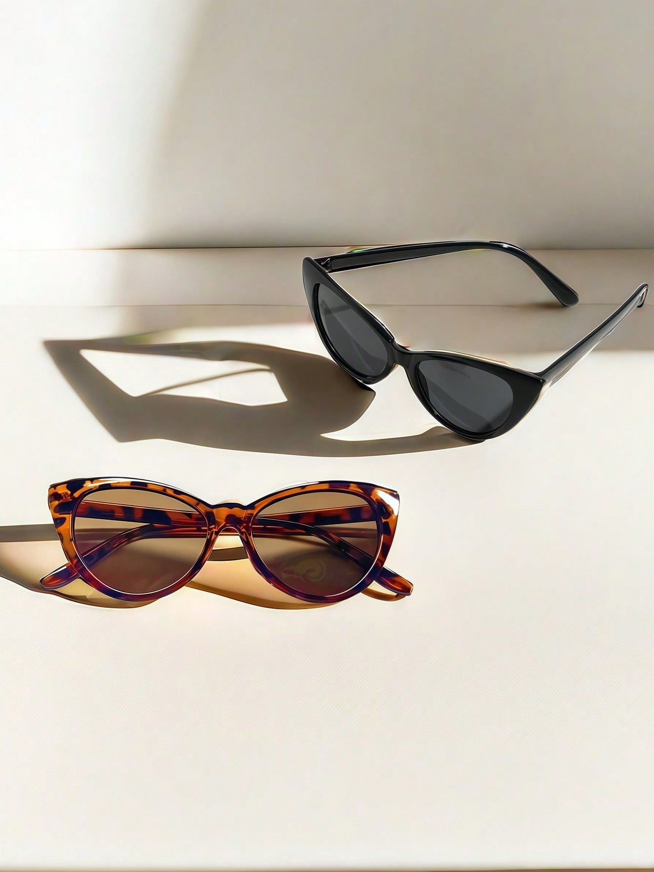 2 Pack Unisex Retro Leopard Print Cat Eye Glasses