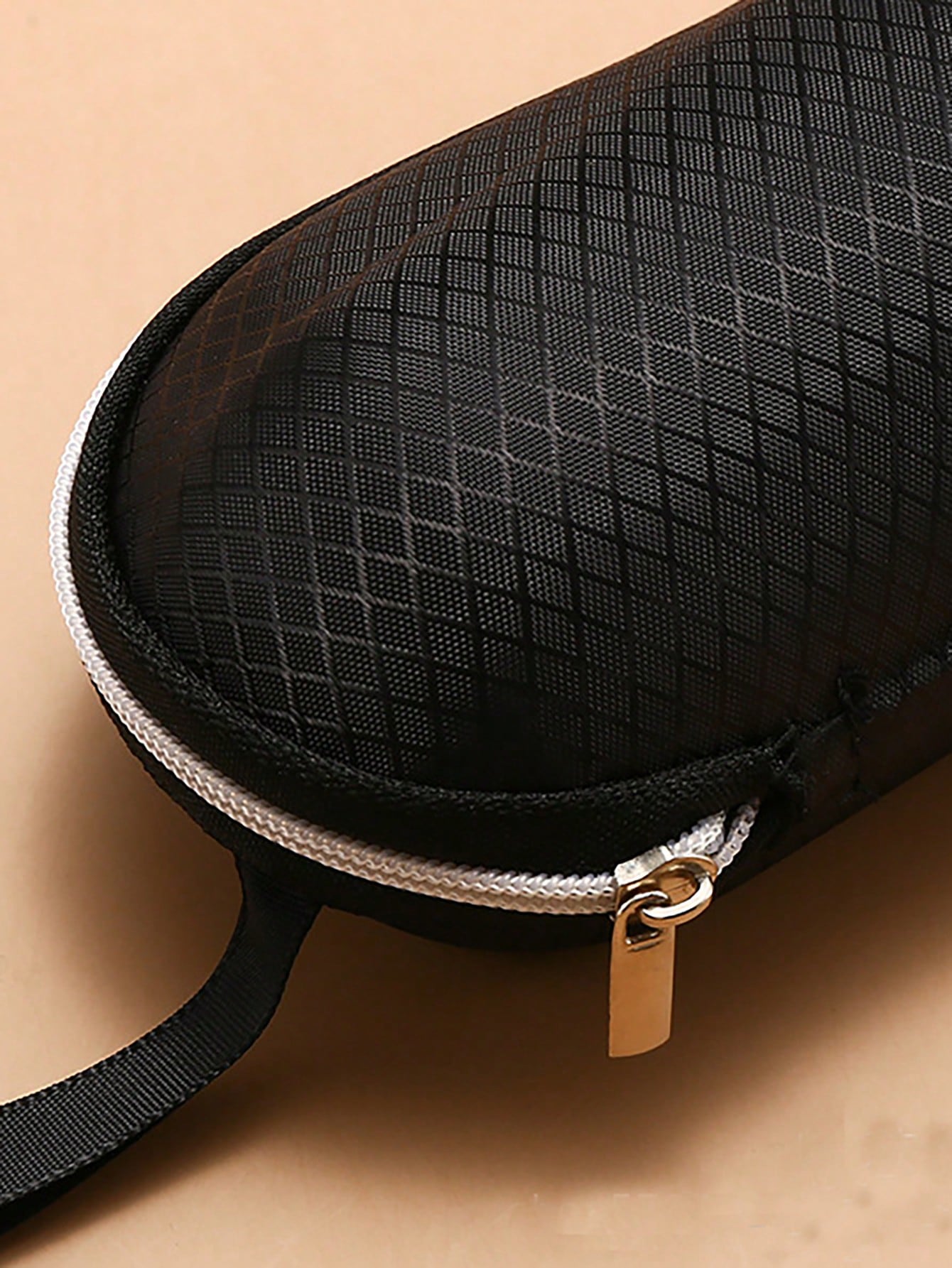 1pc Hard Zipper EVA Protective Eyeglasses Case