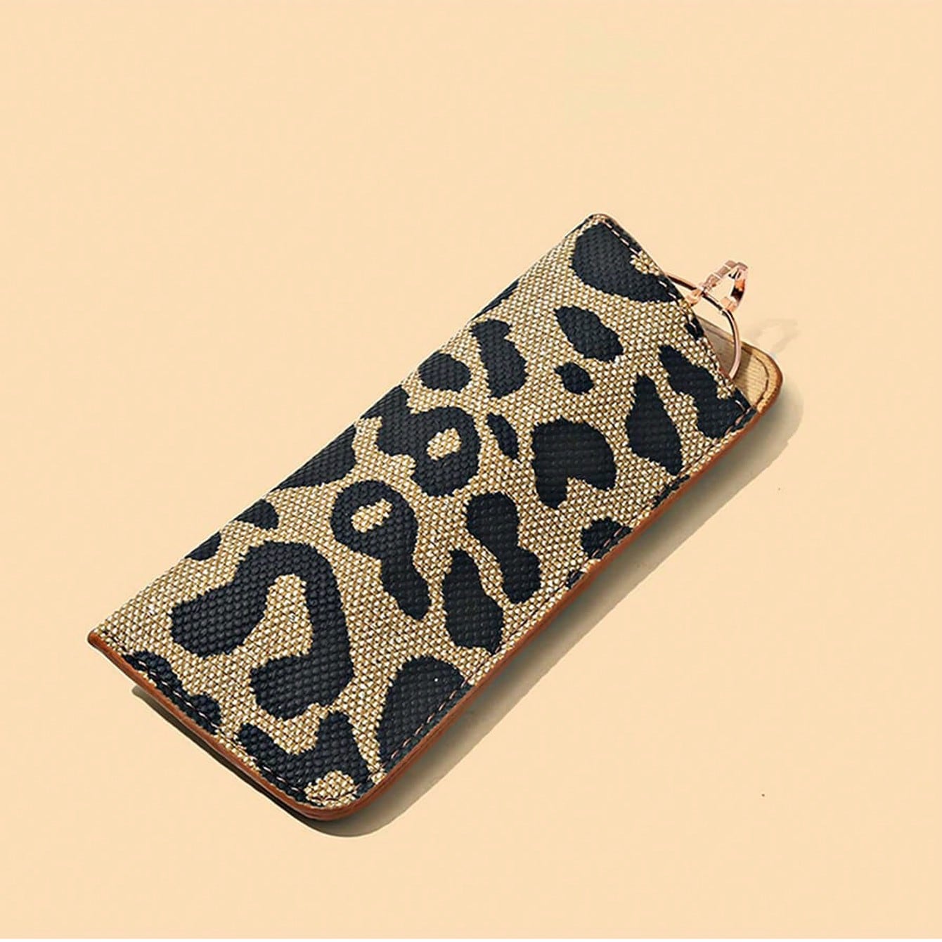 Leopard Print Sunlasses Pouch