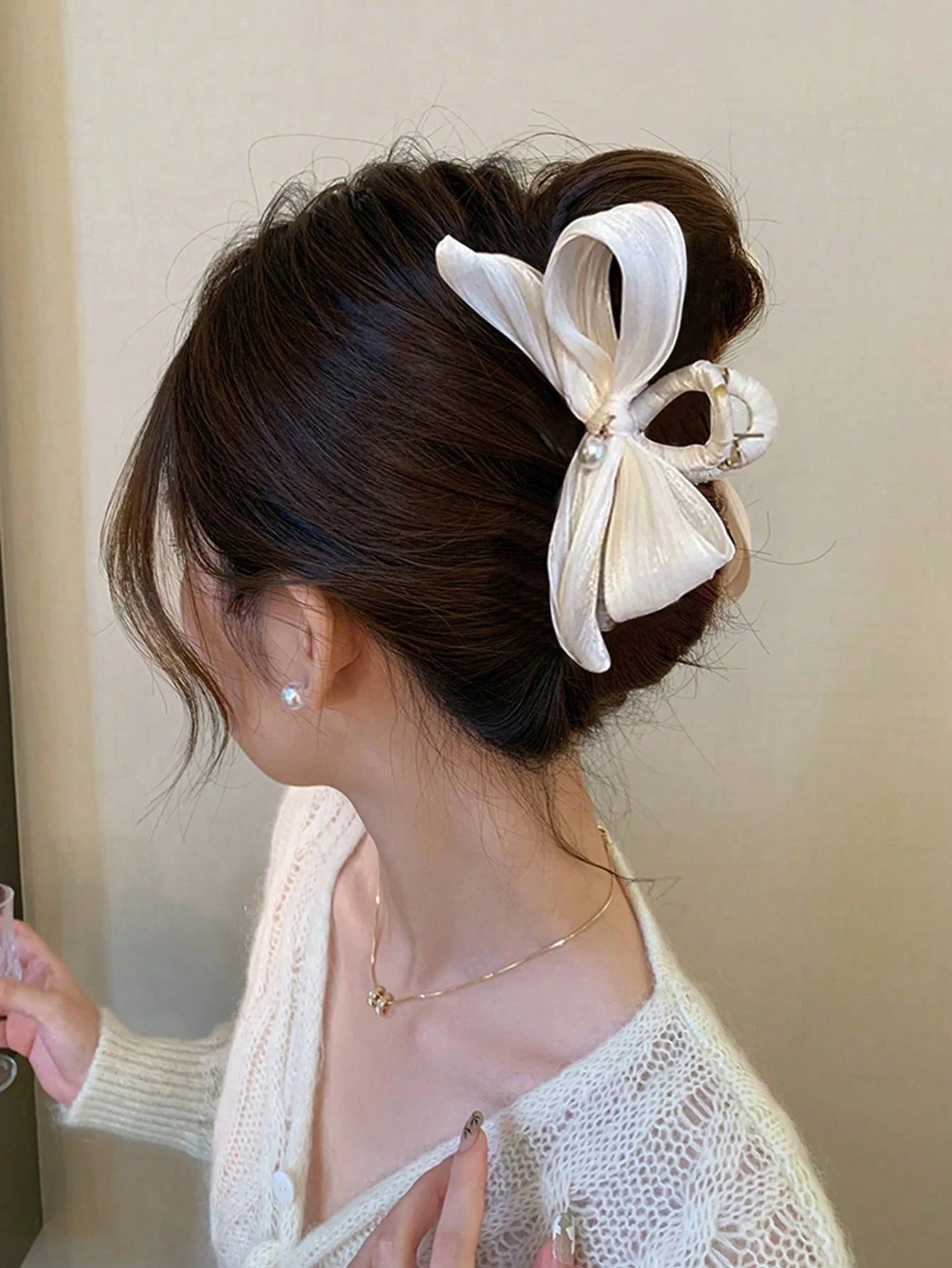 Faux Pearl Pleated Bow Hair Claw Clip