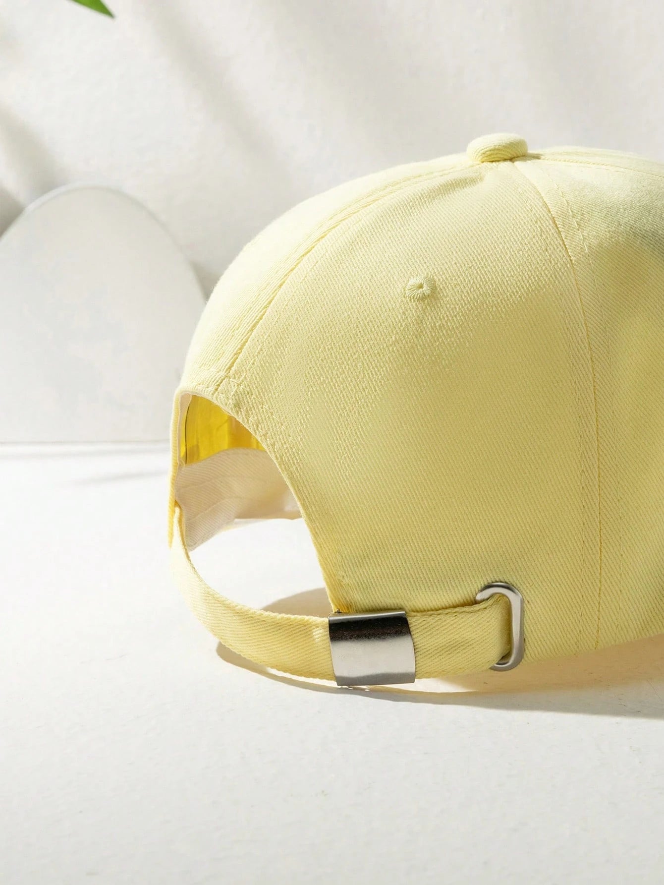 1pc Embroidered Daisy Flower Baseball Cap