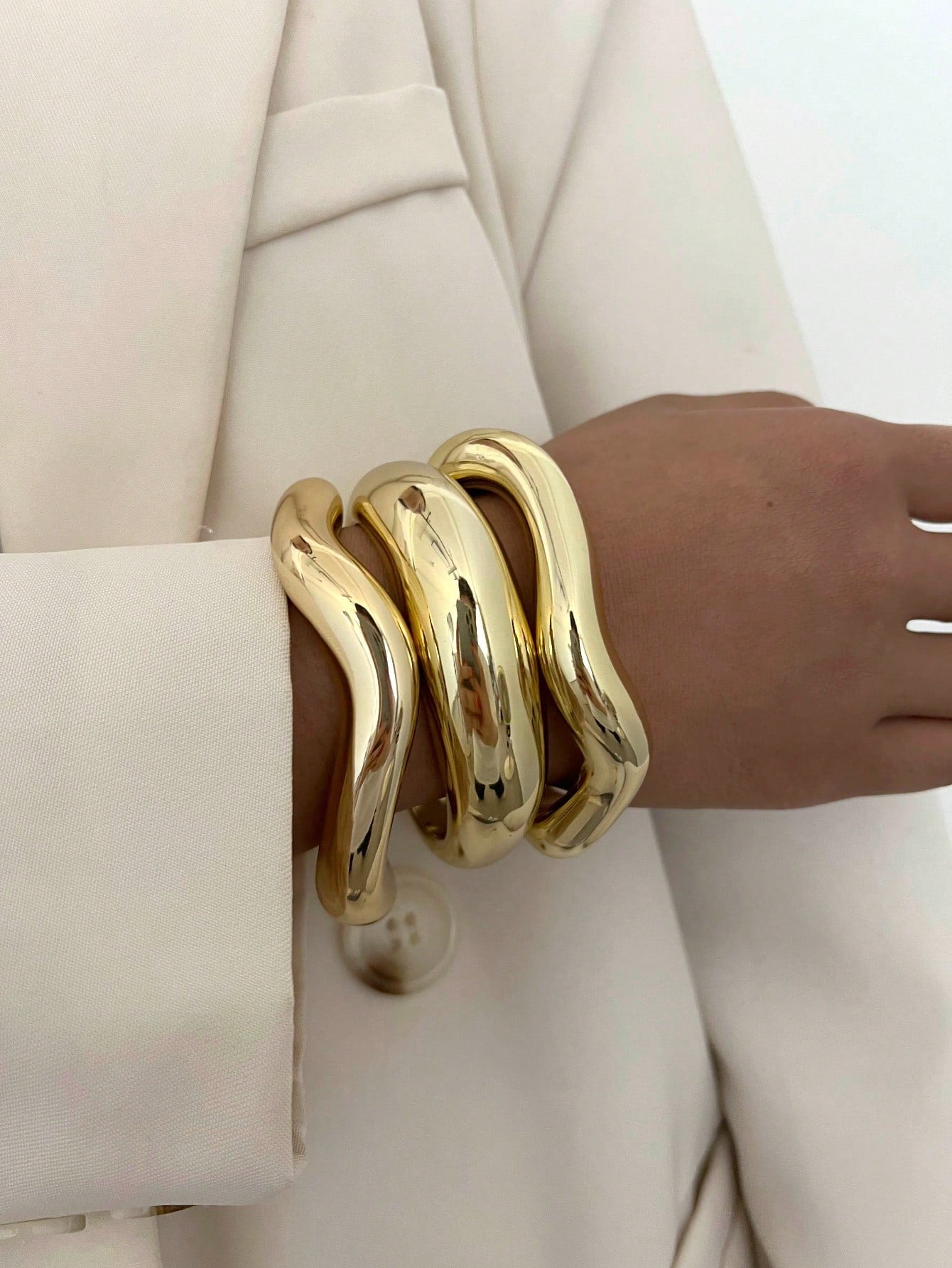 3pcs Minimalist Exaggerated Wavy Cuff Bracelet Set - Gold / Silver