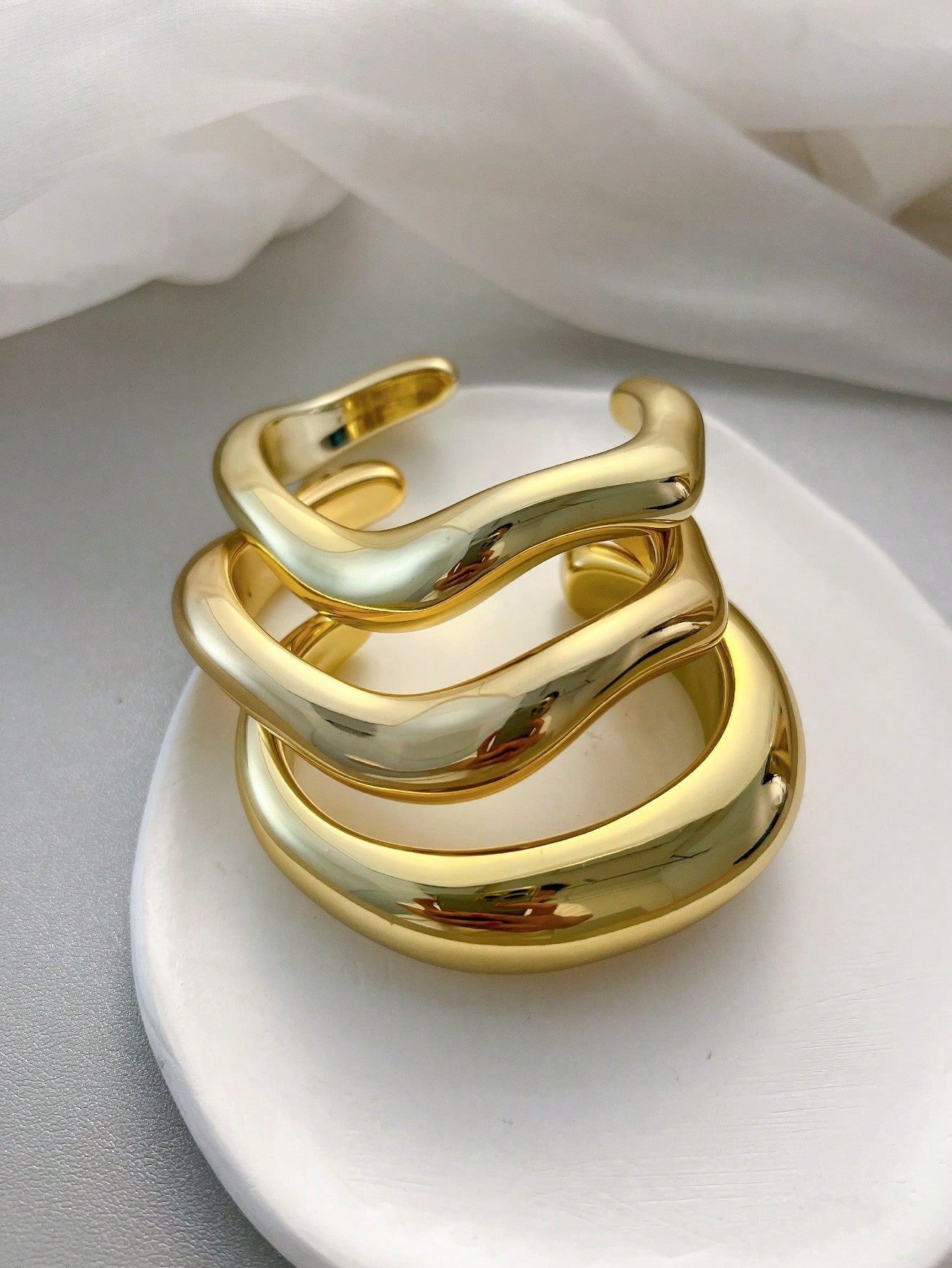 3pcs Minimalist Exaggerated Wavy Cuff Bracelet Set - Gold / Silver