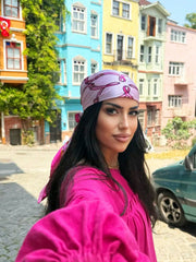 1pc Light Pink Chain Print Satin Square Scarf