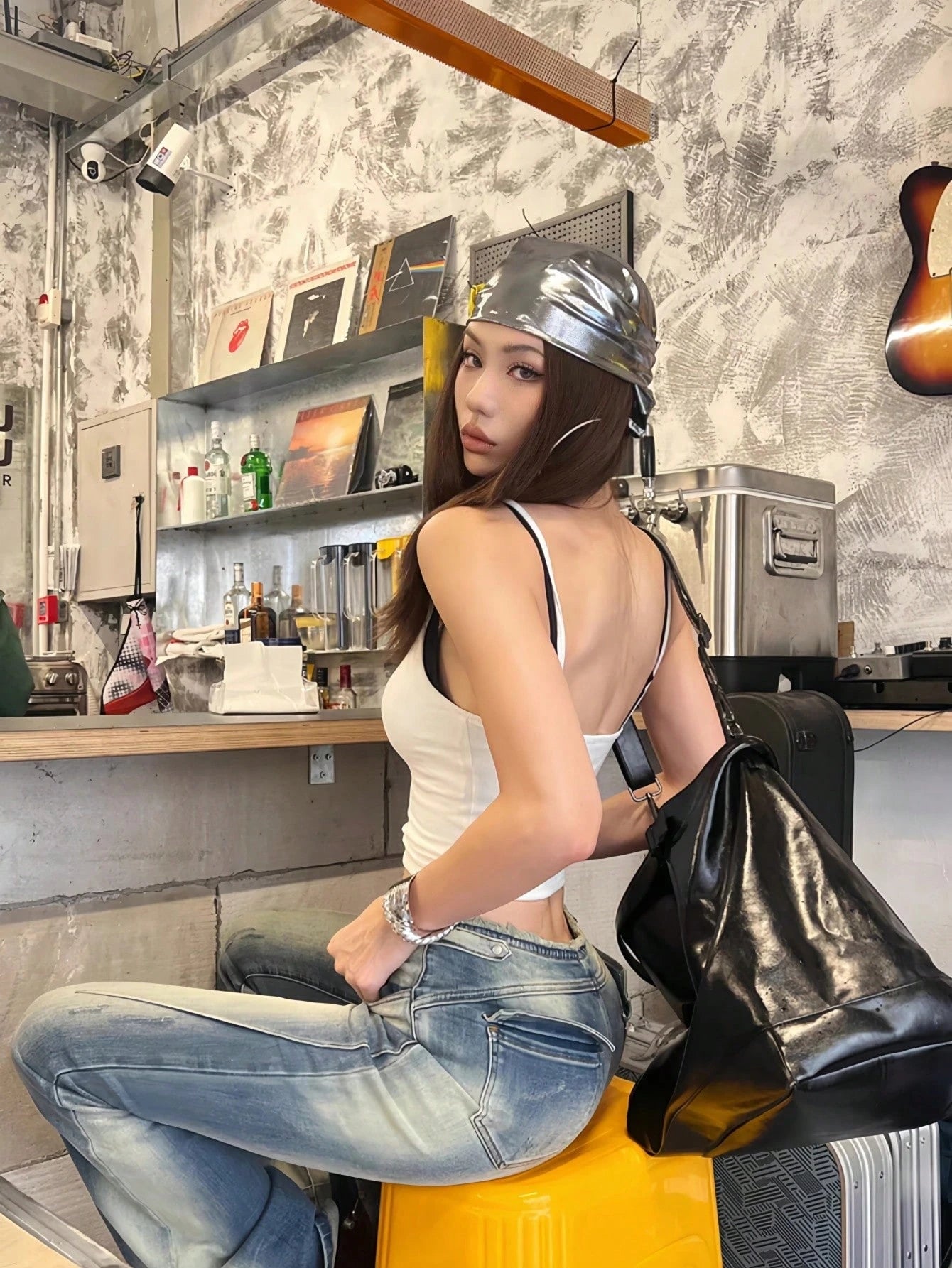 1pc Silver Square Headscarf
