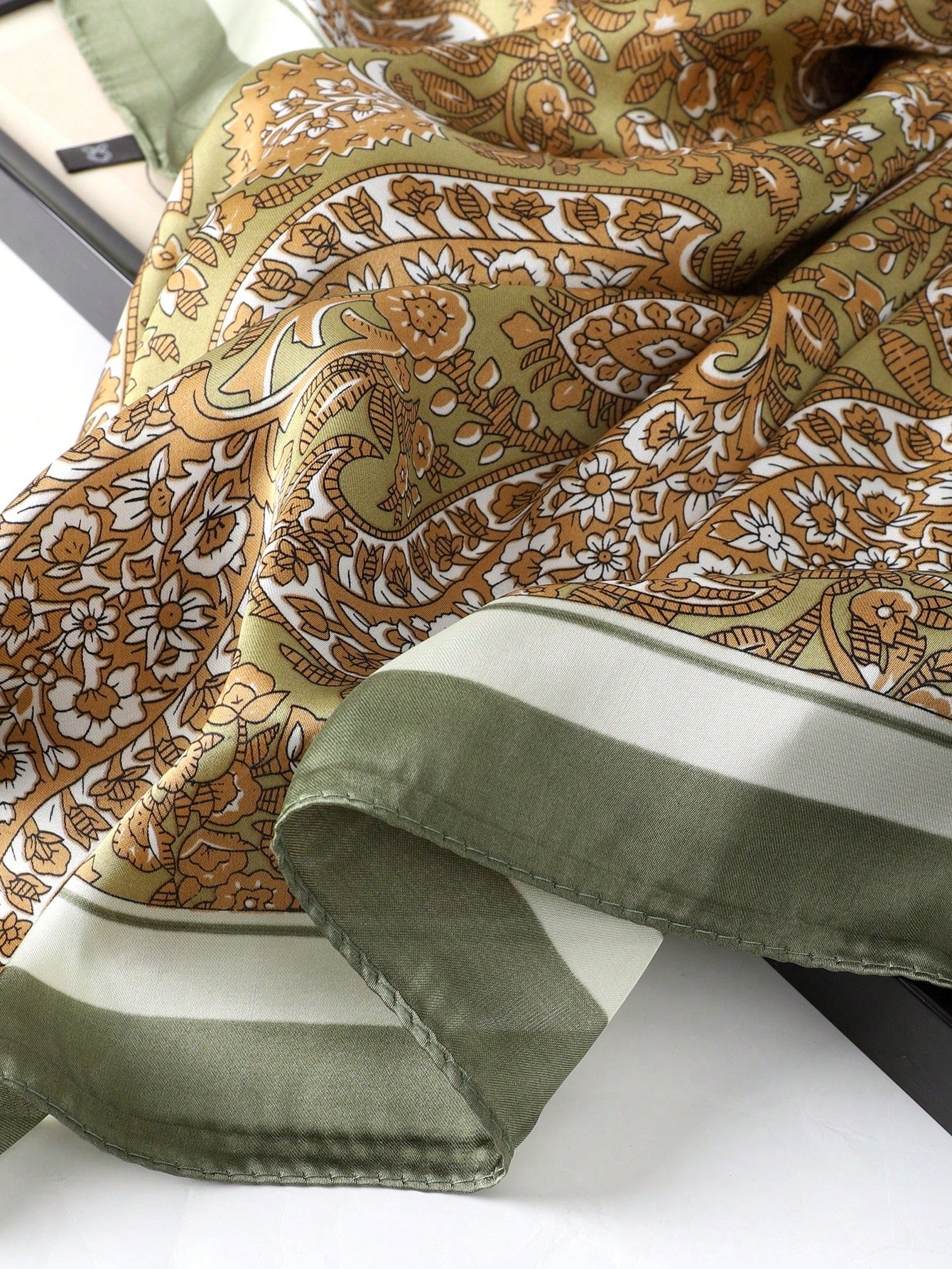 1pc Bohemian Style Paisley Print Bandana