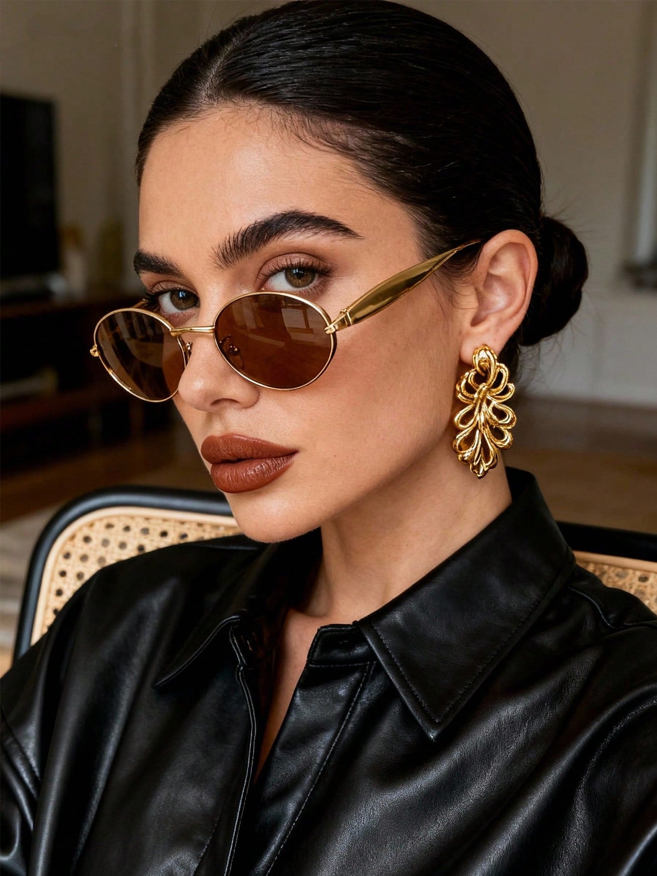 Golden Oval Metal Full Frame Sardine Temple Vintage Sunglasses - Brown Lens