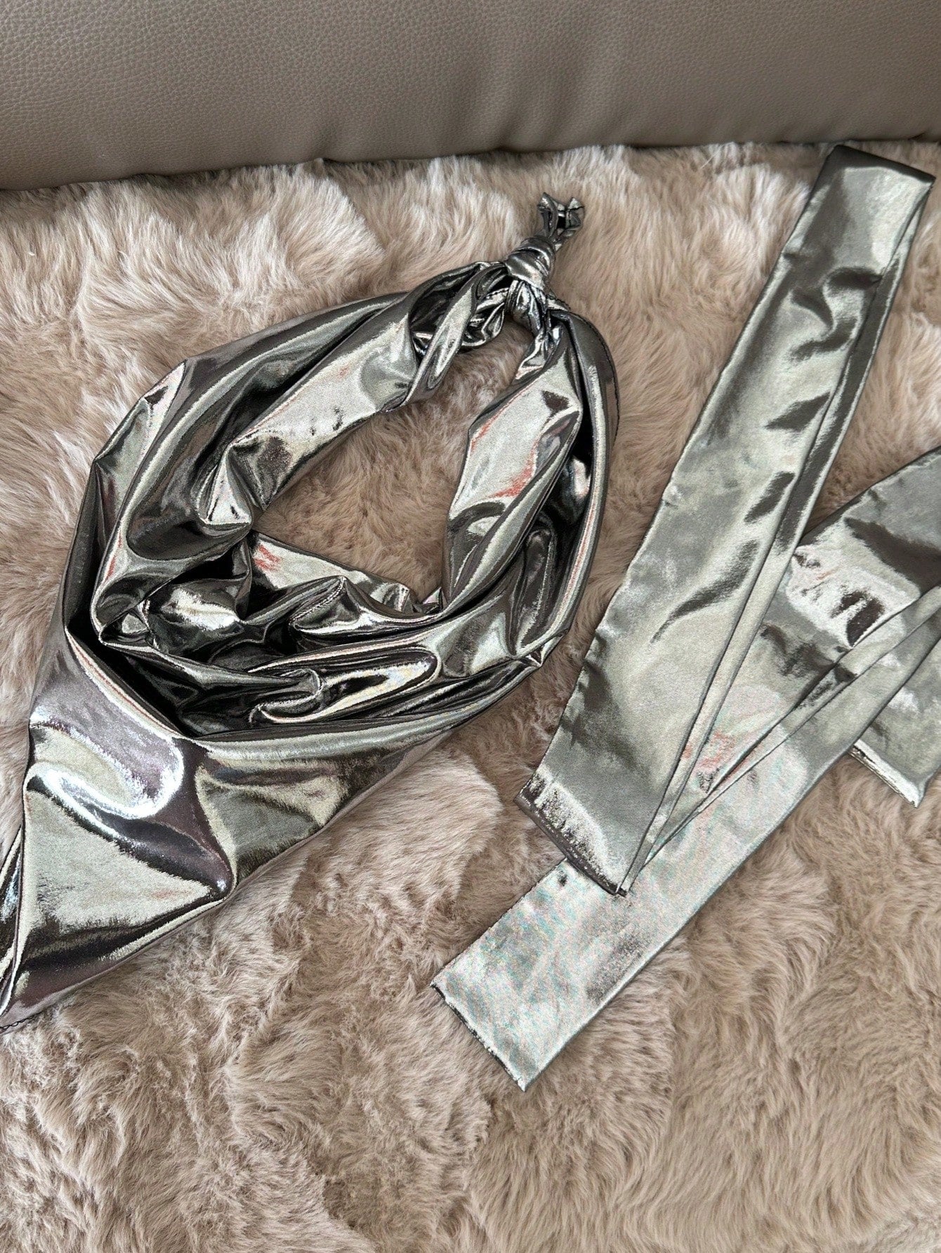 1pc Silver Square Headscarf