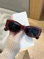Casual Retro Burgundy Sunglasses
