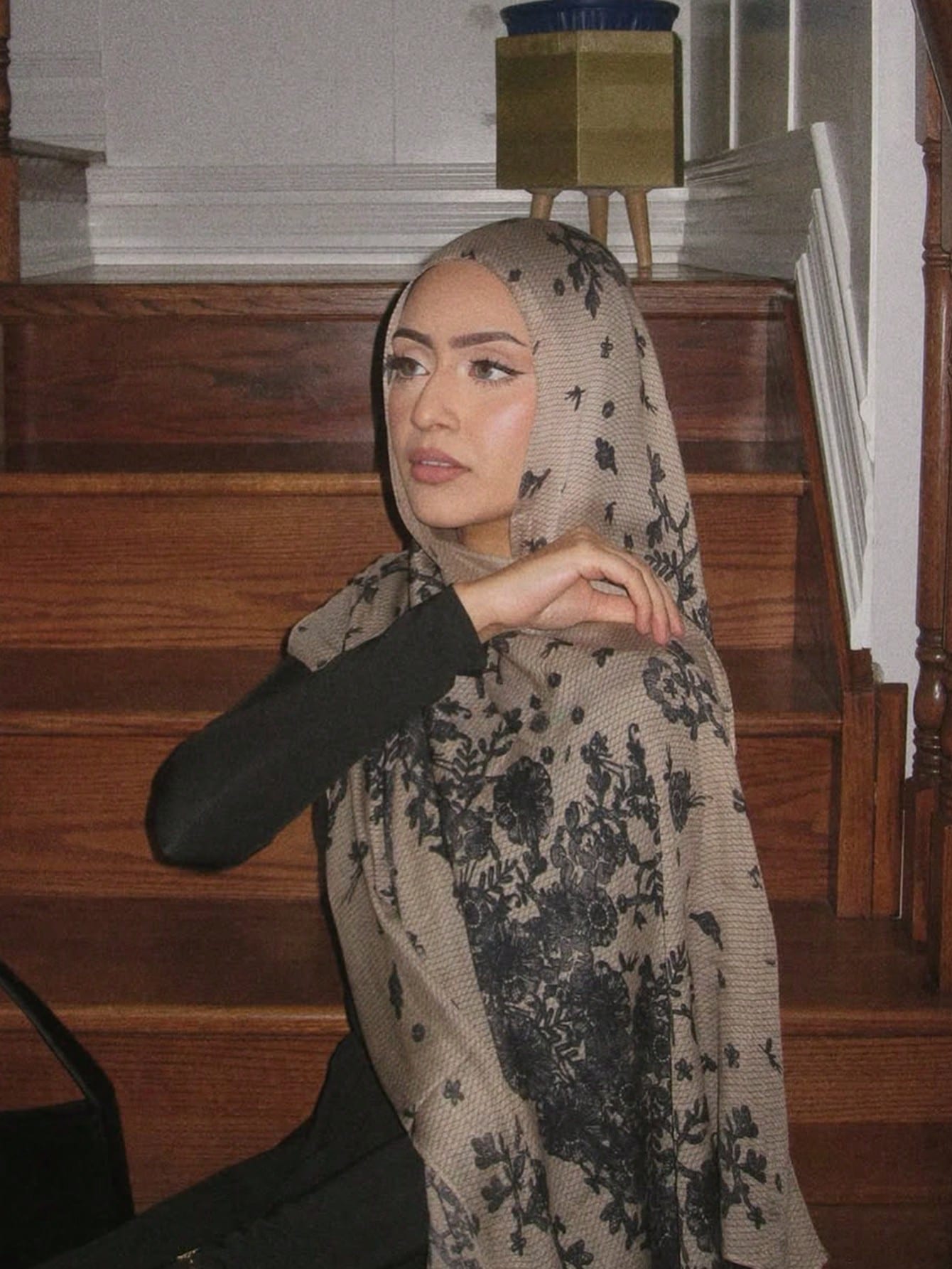 1pc Watercolor Floral Lace Printed Hijab Scarf