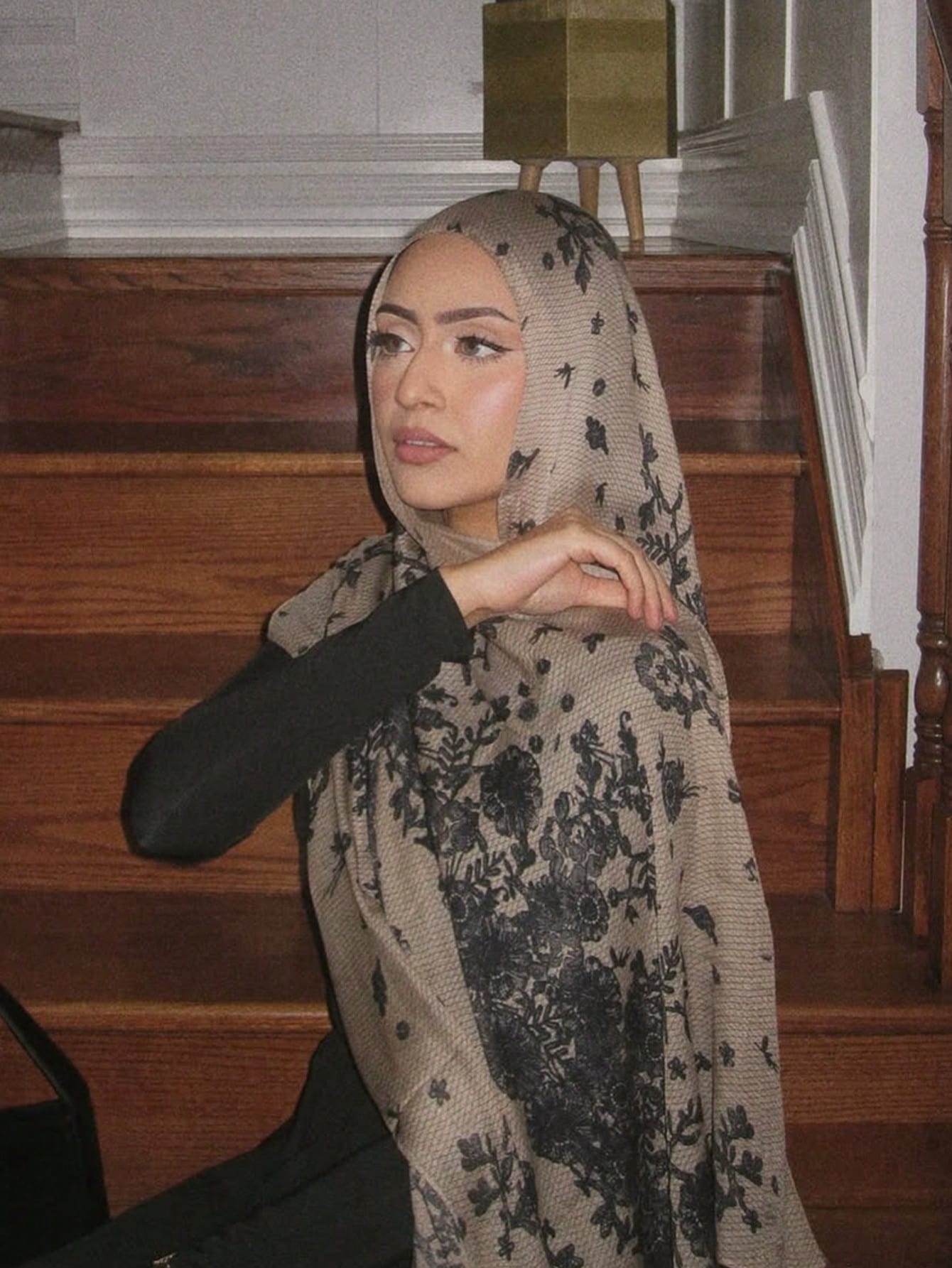 1pc Watercolor Floral Lace Printed Hijab Scarf