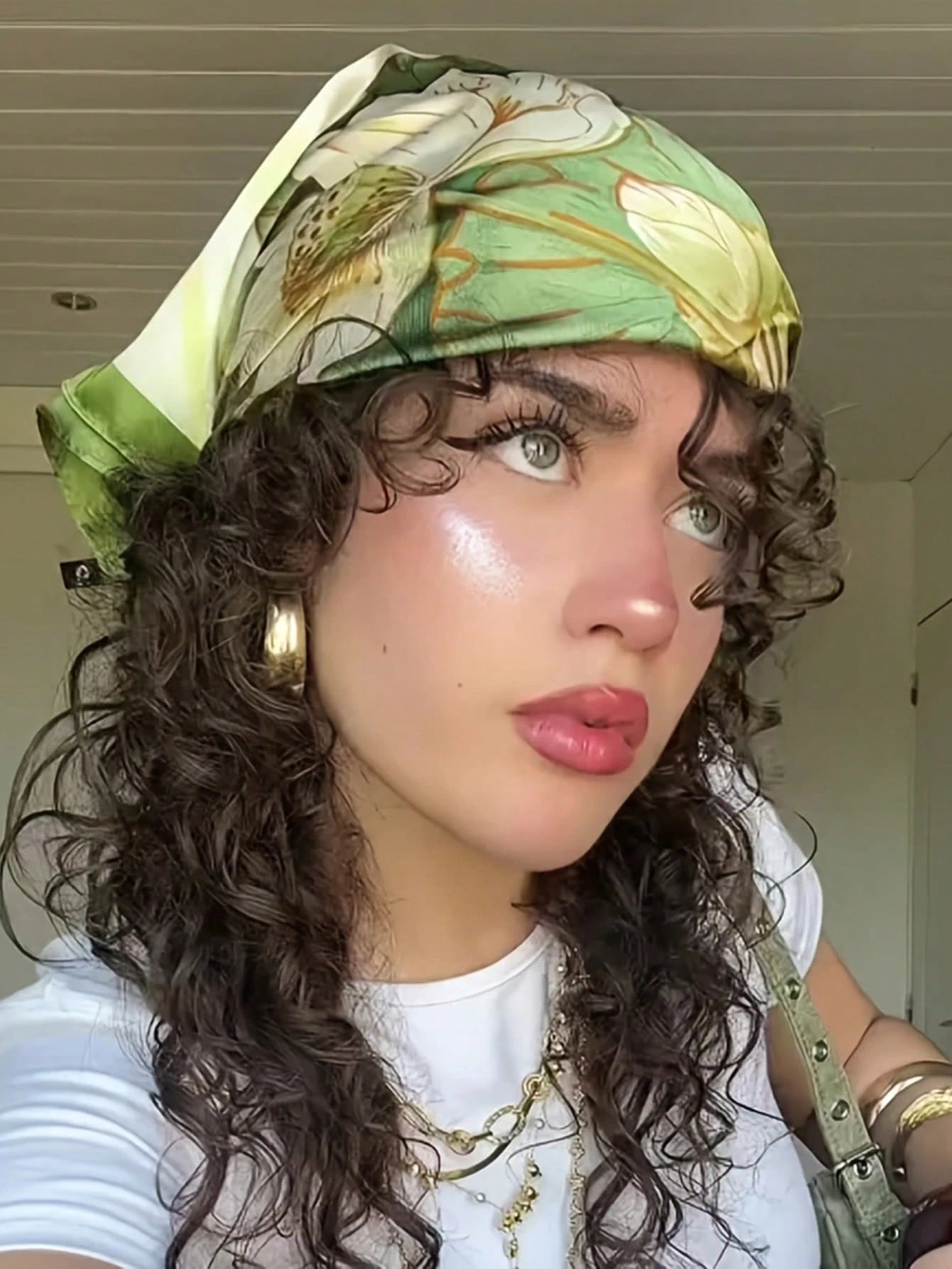 1pc Floral Print Satin-Feel Square Scarf/Headscarf