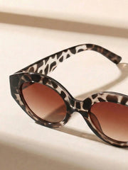 Oval Leopard Print Sunglasses