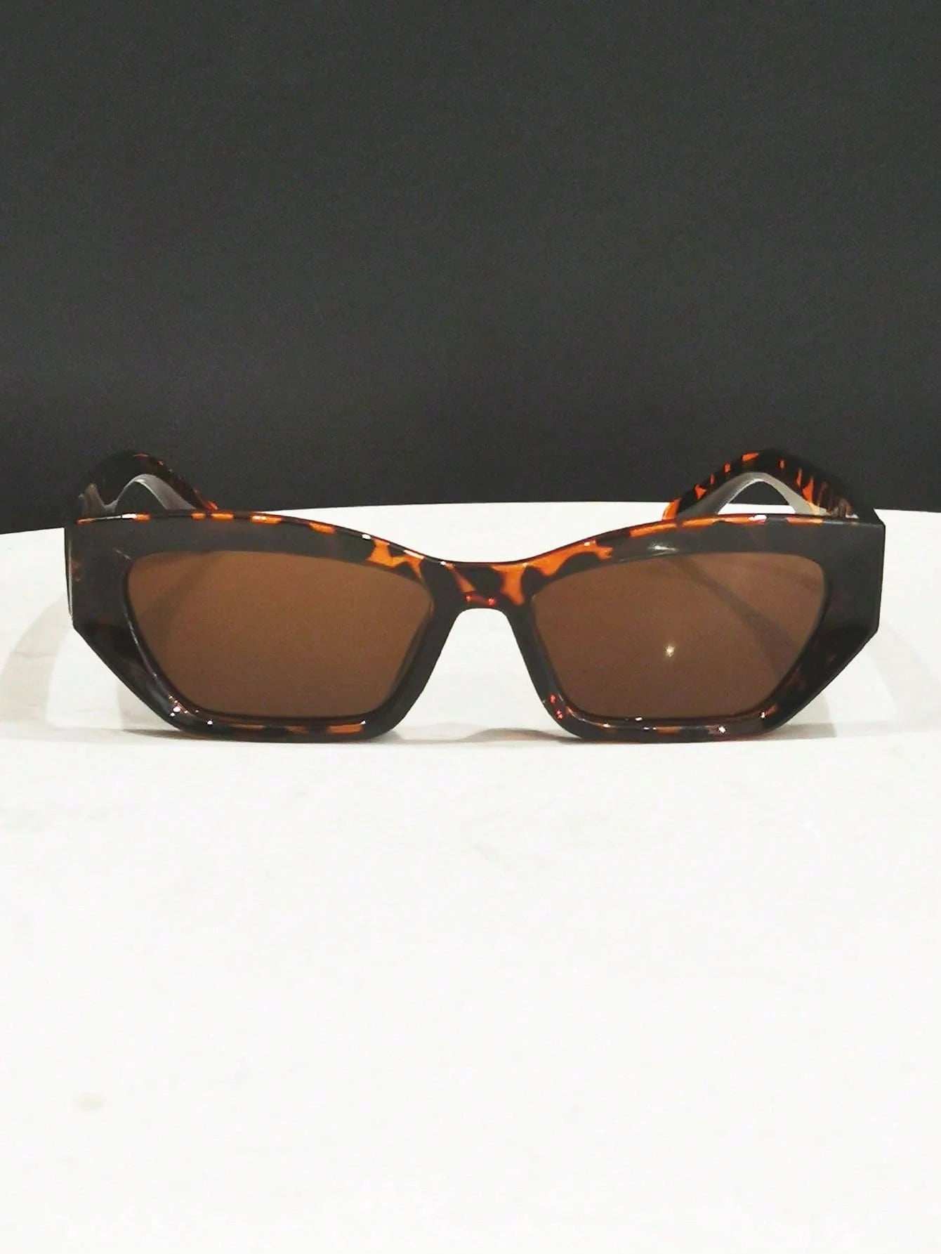 Retro Rectangular Plastic Fashion Glasses