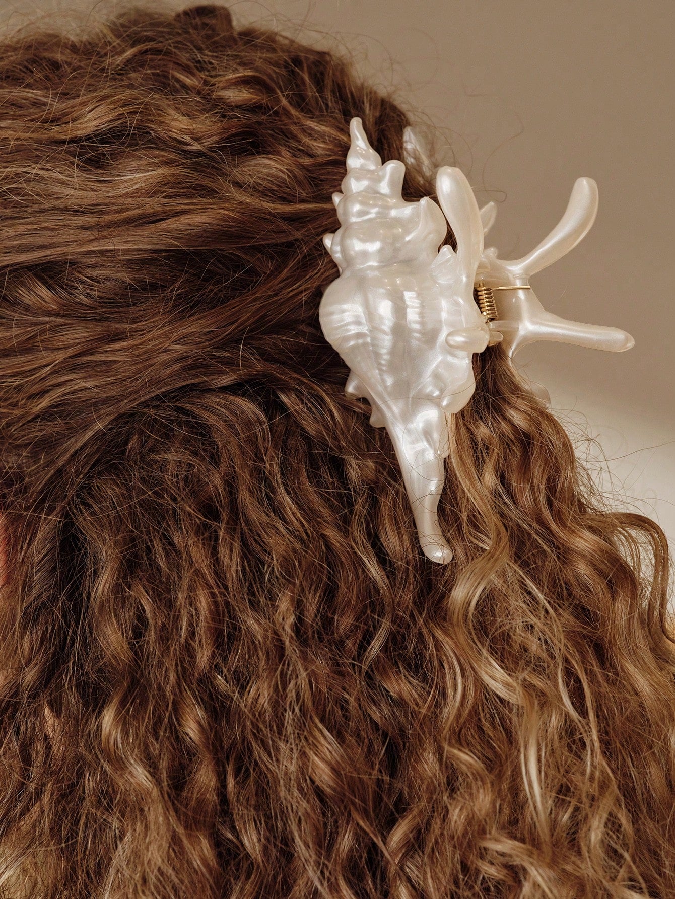 Boho Ocean Shell Design Hair Claw Clip