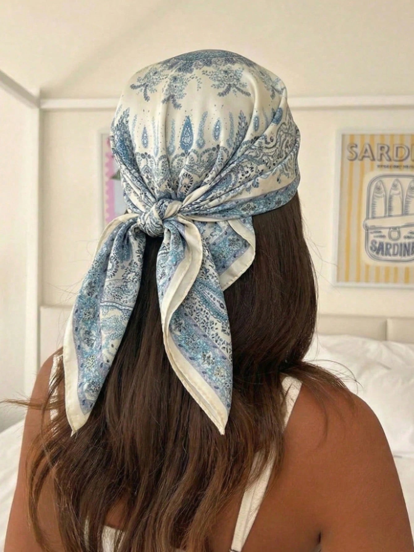 French Vintage Paisley Print Thin Scarf