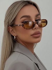 1pc Small Oval Transparent Tinted Sunglasses