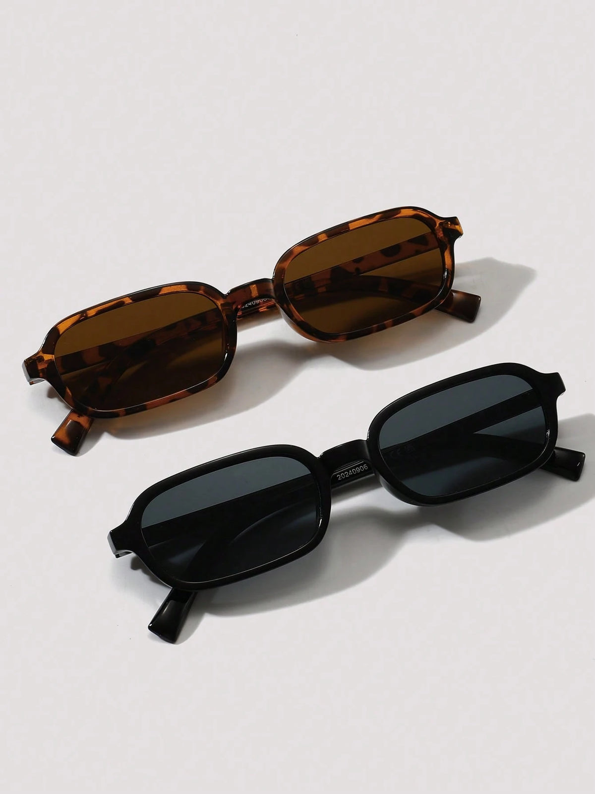 2pcs Casual Rectangular Sunglasses Set For Beach Travel