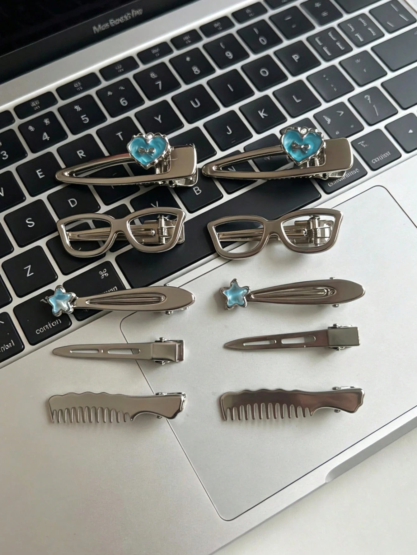 10PCS Cool-Tone Silver Metal Hair Clips Set - www.thetreasurebox.me