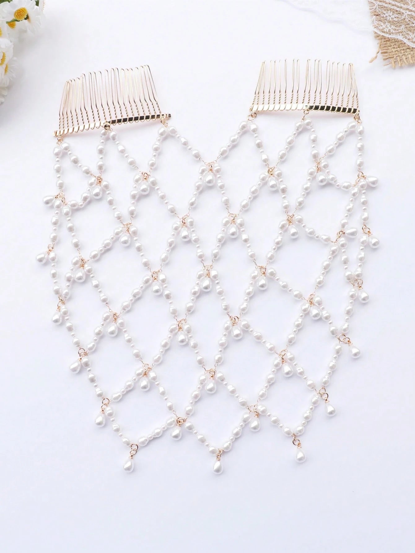Elegant Hollow Pearl Hair Hoop Chai