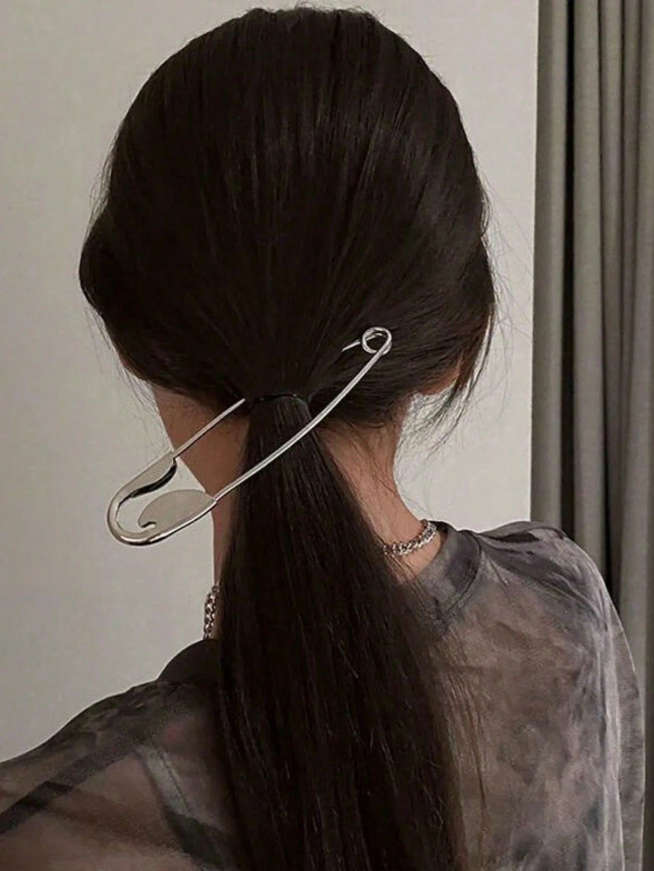 1pc Safety Pin Shaped Silver Hair Clip - www.thetreasurebox.me