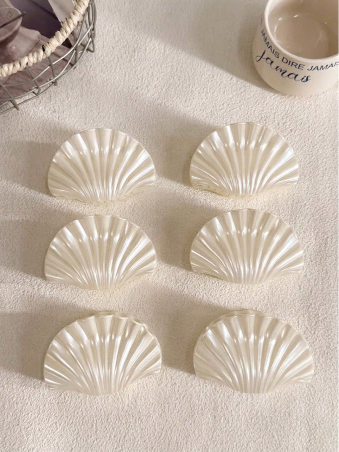 6pcs Acrylic Shell Hair Claws Set