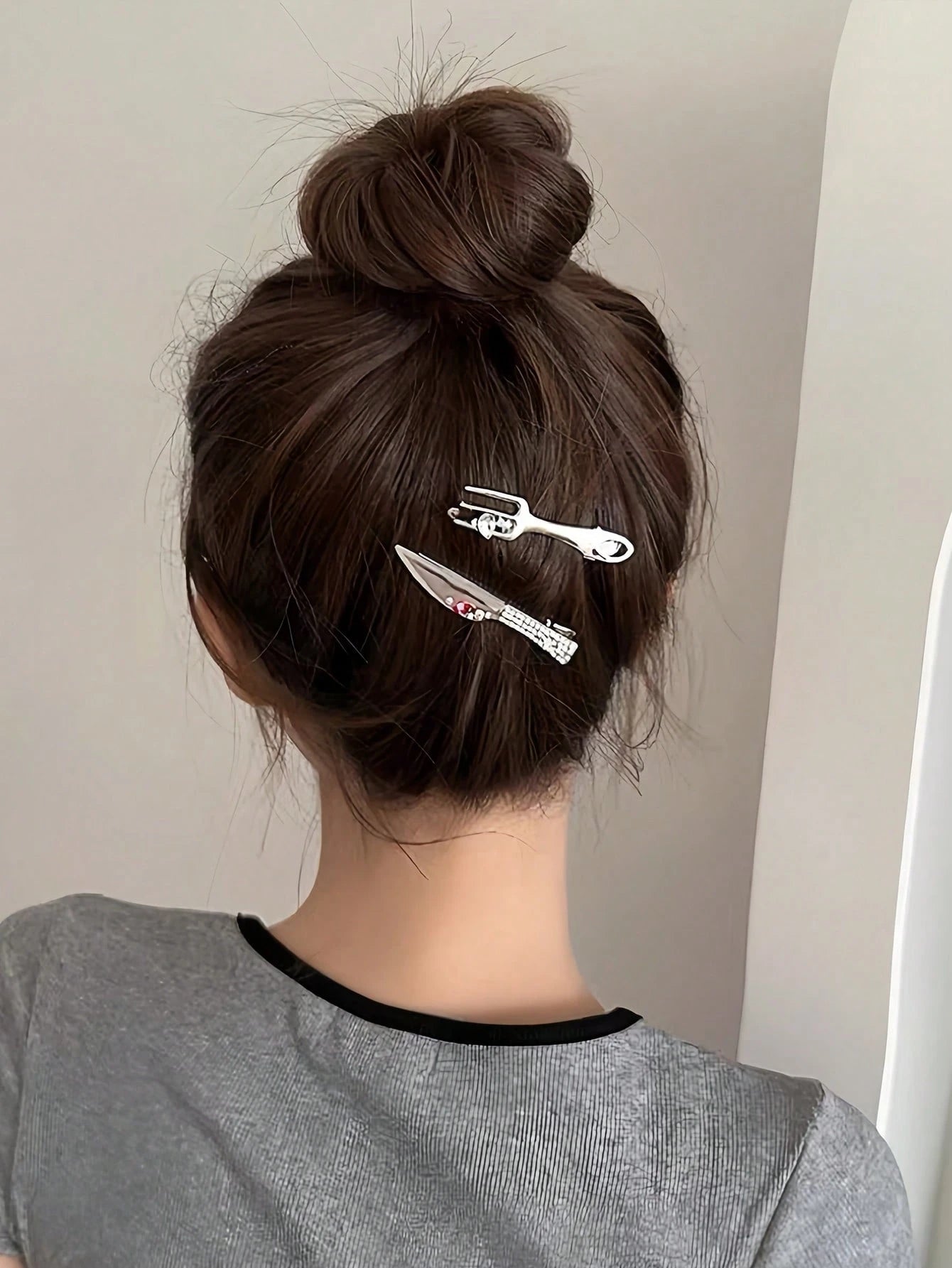 2pcs Sweet Cool Rhinestone Knife & Fork Hair Clips - www.thetreasurebox.me