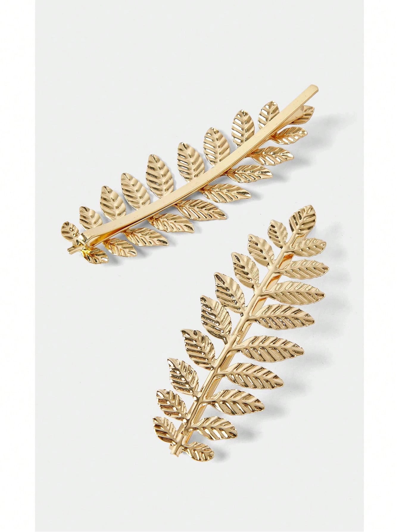 2pcs Metal Leaf Side Clips - www.thetreasurebox.me