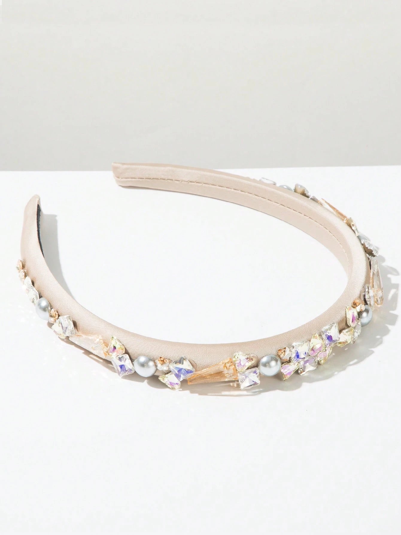 European Pearl Gemstone Thin Rim Headband