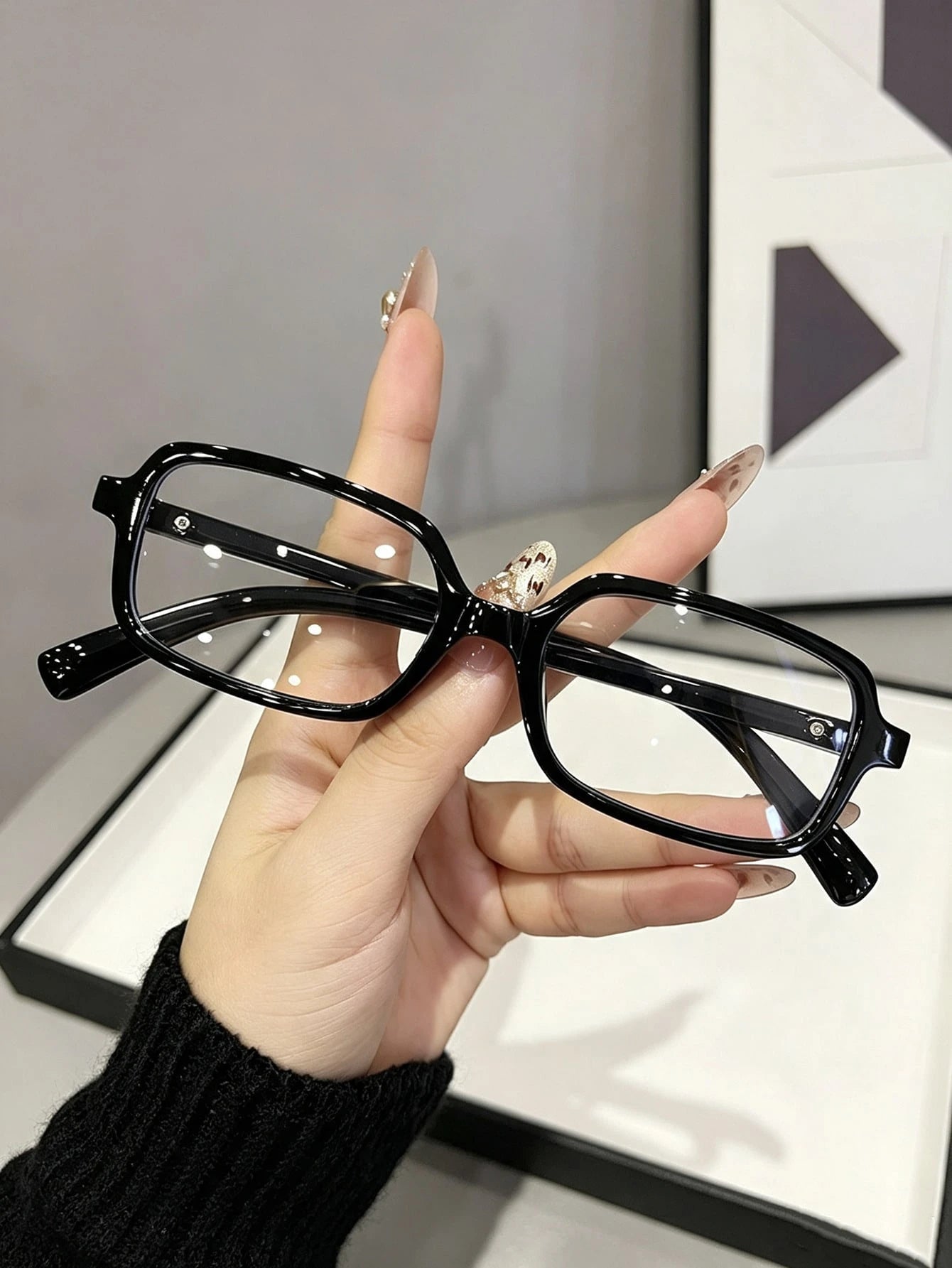 Casual Rectangular Frame Decorative Glasses