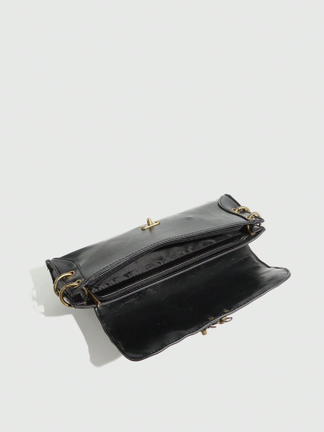 Versatile Bull Inspired Riviera Crossbody In Black